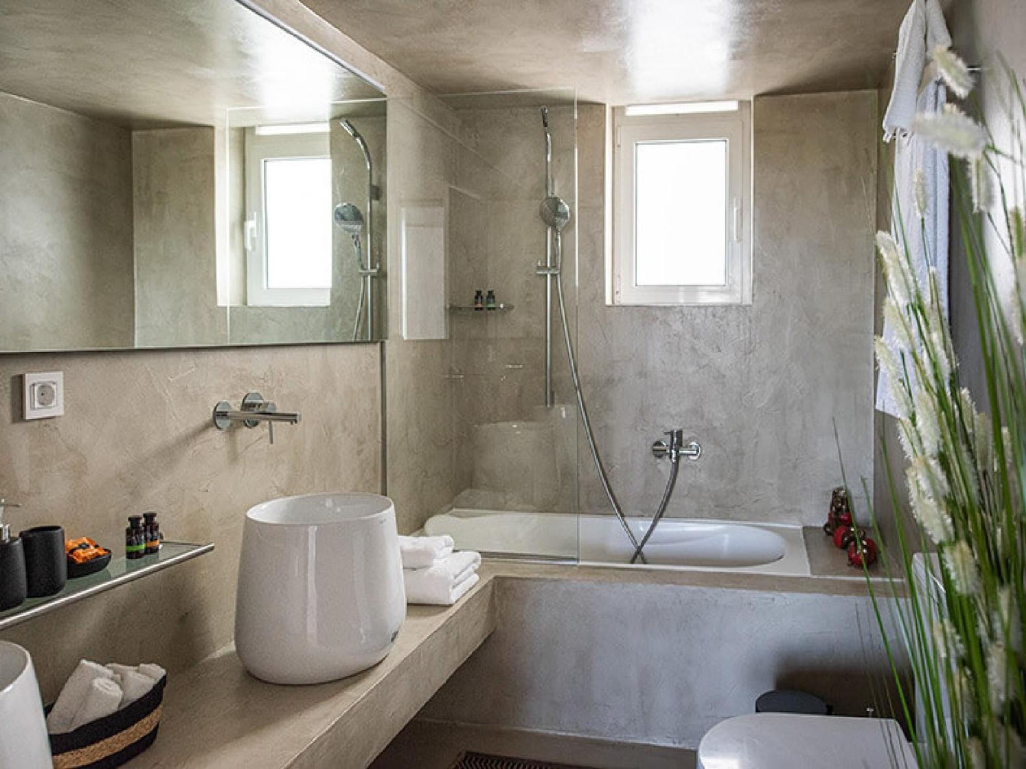 Dazzling Crete Villa 3 Bedrooms Villa Saffron Sunset Beachfront Villa With Jacuzzi Brilliant Sea Views Chania Kato Daratso Exterior photo